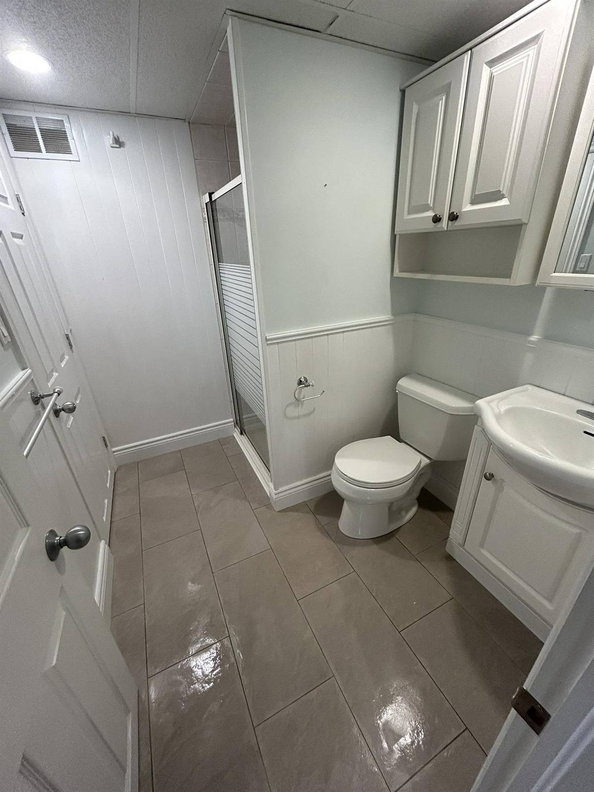 Full bathroom renovation in Kingston, Ontario